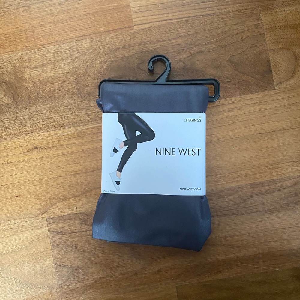 Nine west grey shiny leggings